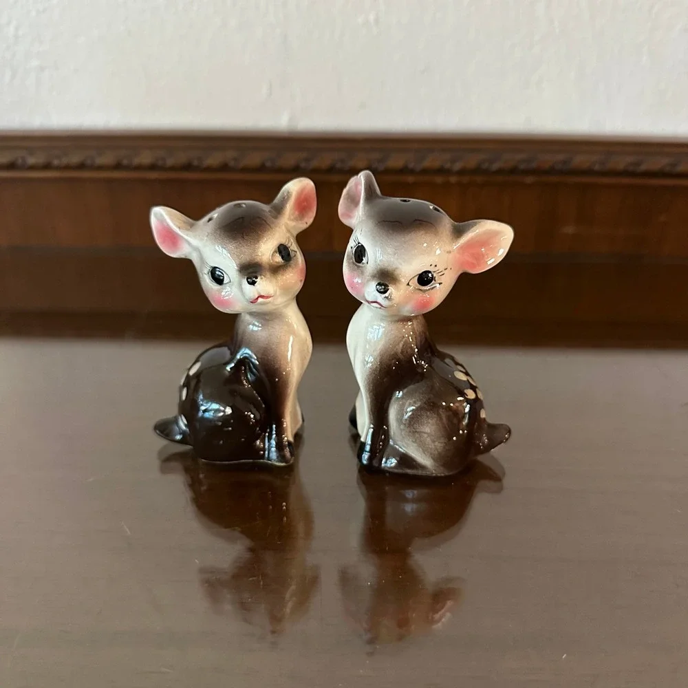 Vtg Kitsch Ceramic Deer Salt Pepper Shakers Brown Fawn Figurine Set Mid Century